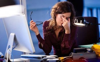 Trucuri pentru ochii obosiți de …