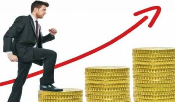  Modificări în Legea salarizării: Primarii vor primi în plus 25% din salariu dacă au proiecte pe fonduri europene
