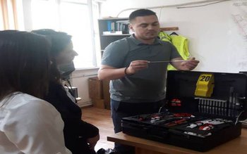 „JOB SHADOW DAY” - Nou …