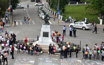 Poliţiştii botoşăneni le urează tuturor …