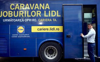 Lidl face angajări masive „Caravana …