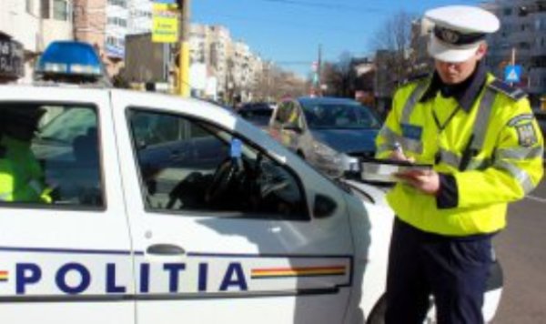 Acțiune de amploare a polițiștilor botoșăneni! Șoferii, luați cu asalt. Peste 800 de mijloace auto verificate!