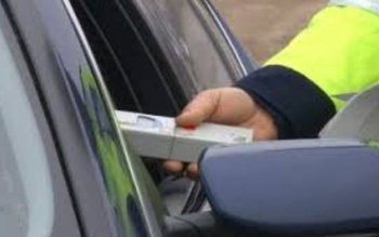 Inconştienţă în trafic. S-a urcat …