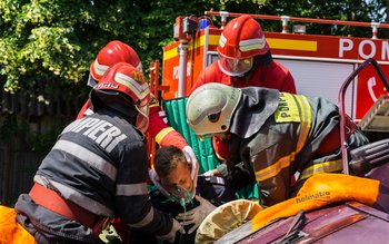 Pompierii din șase județe se …