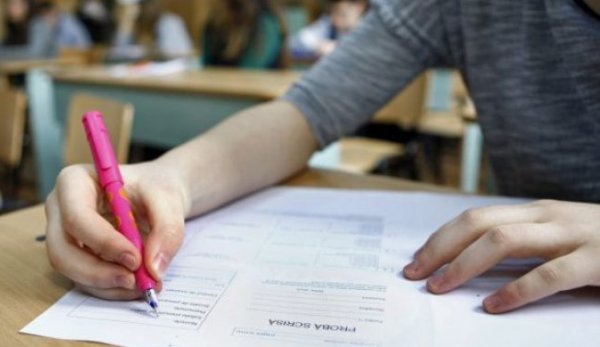 Au început probele scrise la Bacalaureat 2017. Tot ce trebuie să ştii despre examenul maturităţii