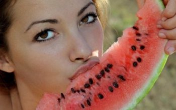 Ce se întâmplă dacă înghiți …