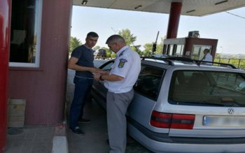 Documente false, descoperite de polițiștii …