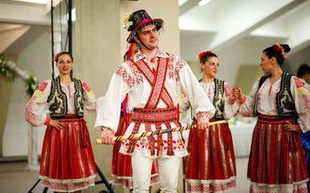 Eveniment cultural de promovare a …