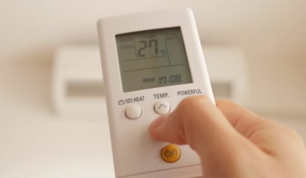 Care este temperatura potrivită la care trebuie setat aerul condiţionat pe timp de CANICULĂ