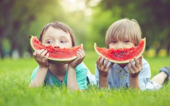 Bucurați-vă de o duminică frumoasă …