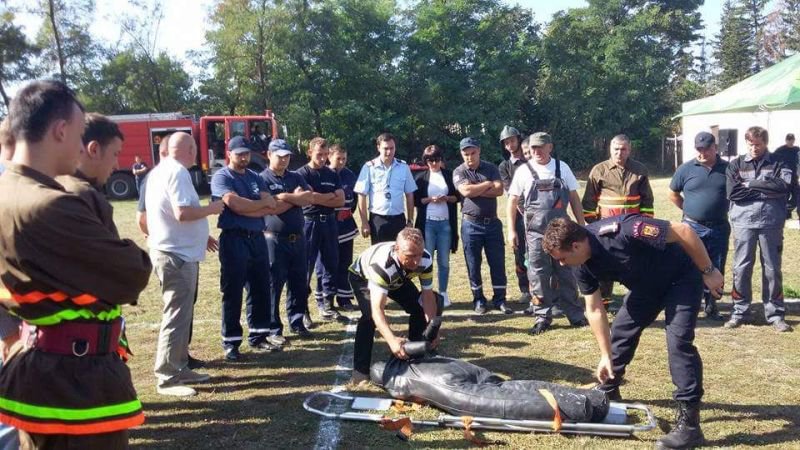 Voluntarii din Botoșani și Ucraina, instruiți să salveze vieți - FOTO