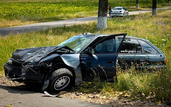 Inconștiență la volan! Un bărbat …