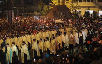 Mii de pelerini, mărturisitori de …