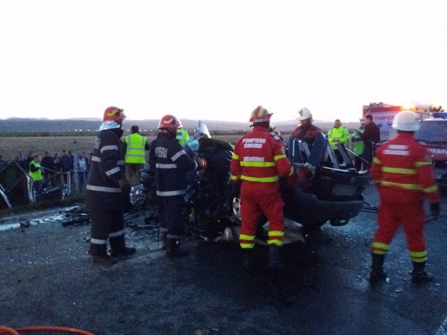 Familie distrusă într-un accident în județul Suceava: la volan se afla un preot care mergea la moaștele Sf. Parascheva - FOTO