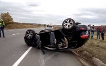 La un pas de tragedie, …