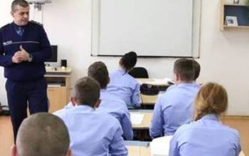 Polițiștii, magistrații și funcționarii publici …