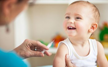 Legea vaccinării, adoptată de Senat. …