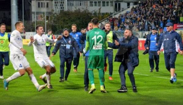 FC Botoșani o elimină pe CFR Cluj din șaisprezecimile Cupei României
