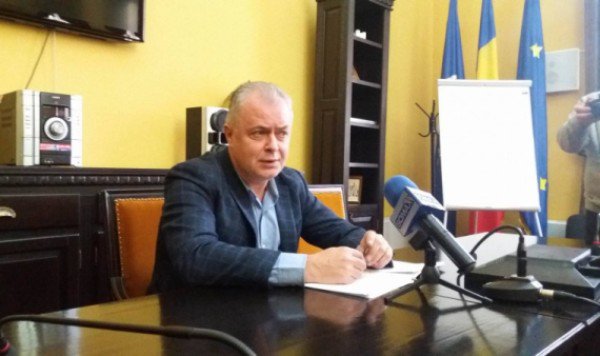 Primarul municipiului Botoşani propune ca taxele şi impozitele locale să fie majorate cu 18%