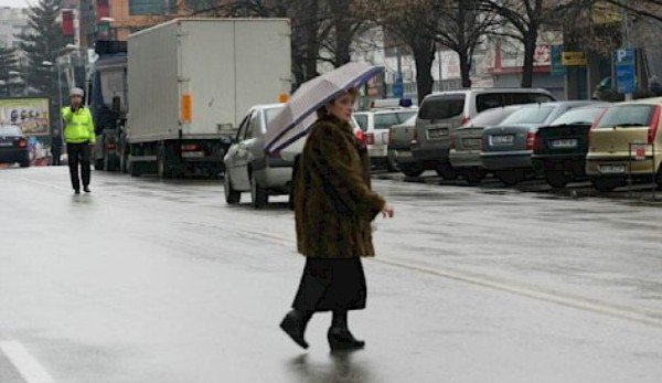 A venit rândul pietonilor să fie luaţi în vizorul poliţiştilor. Câte sancţiuni s-au aplicat!