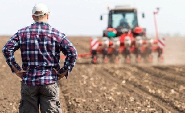 Județul Botoșani este în topul cu cei mai mulți fermieri care primesc subvenție agricolă