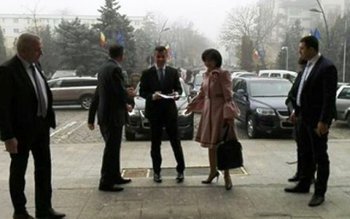 Ministrul Dezvoltării Regionale şi ministrul …