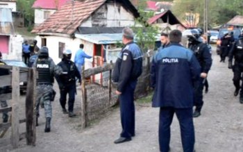 Percheziţii desfăşurate la această oră. …