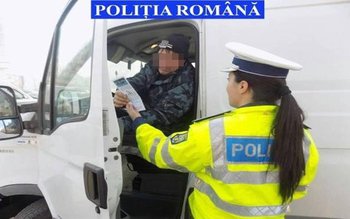 Acţiuni ale polițiștilor pentru verificarea …