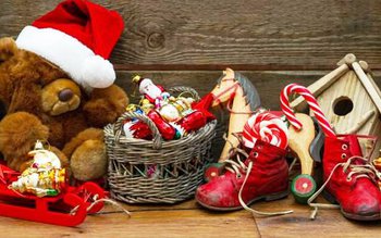 La noapte vine Moș Nicolae