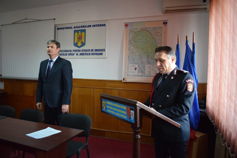 Şase angajaţi ai ISU Botoșani au trecut în corpul ofiţerilor