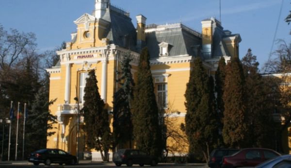 Municipiile Botoşani şi Bălţi vor să creeze o rută transfrontalieră cultural-turistică pentru valorificarea personalităţii lui Eminescu