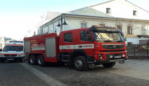 Momente de panică în Centrul Vechi, după ce un incendiu a izbucnit în bucătăria unui restaurant