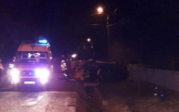 ACCIDENT ÎNGROZITOR! Mașina transformată într-un …