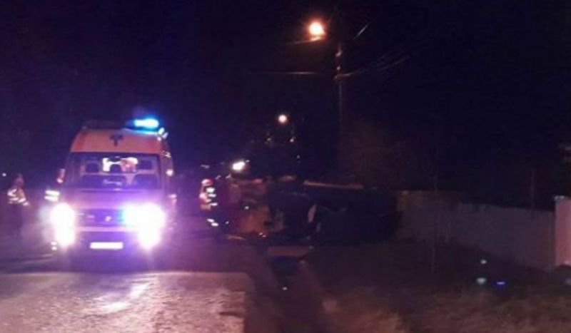 ACCIDENT ÎNGROZITOR! Mașina transformată într-un morman de fiare, pe o șosea din Botoșani - FOTO