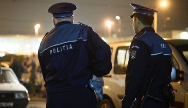 Sărbători în siguranţă! Poliţiştii botoșăneni, în teren de Crăciun!