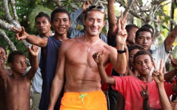 Radu Mazăre a părăsit România, …