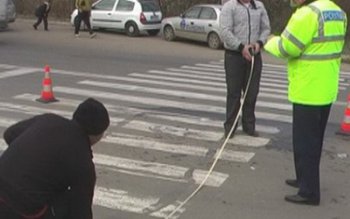 Pieton accidentat pe zebră de …
