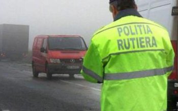 A condus o maşină cu …