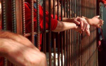 Încarceraţi la Penitenciarul Botoşani: Mandate …
