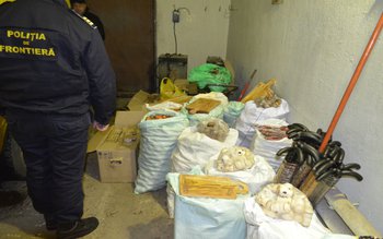 Mii de obiecte de artizanat …