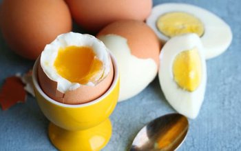 Cum mâncăm corect ouăle