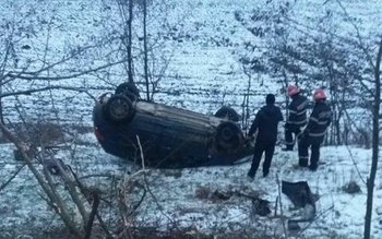 Cascadori fără voie! Au rupt …