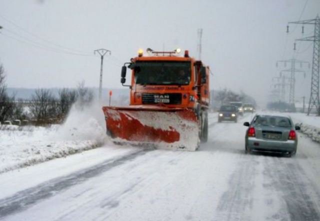 Vezi starea drumurilor din Botoșani! Utilajele au acționat pe drumurile naționale și județene