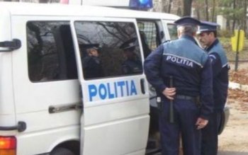 Infractori voiajori depistaţi de poliţiştii …