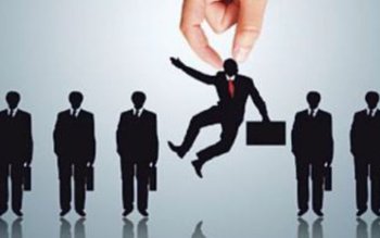 Angajatorii cu peste 50 de …