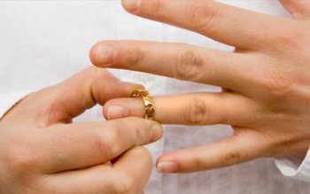 Încă un divorţ şochează showbizul …