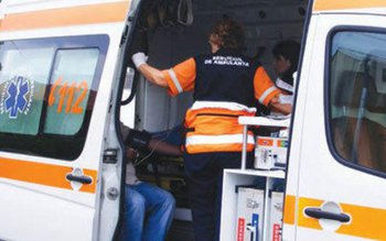 Adolescentă accidentată pe o trecere …