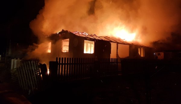 Incendiile fac o nouă victimă la Botoșani. Proprietarul unei locuinţe, ars de viu!