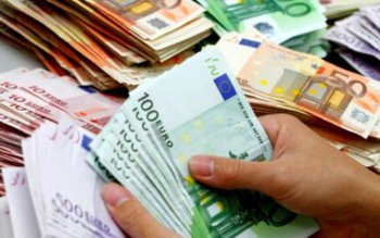 Bani europeni pentru tinerii șomeri