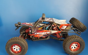 Patru studenți de la Facultatea …